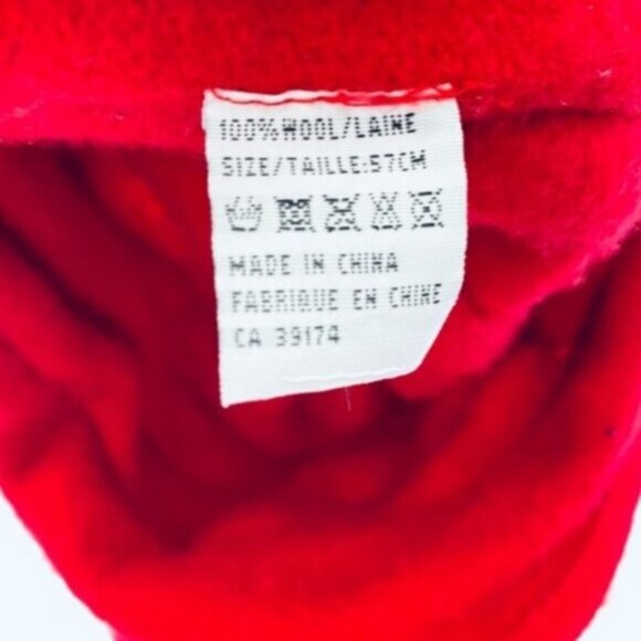 True Vintage Red Wool Cloche Hat with Flower Accent - Picture 12 of 16